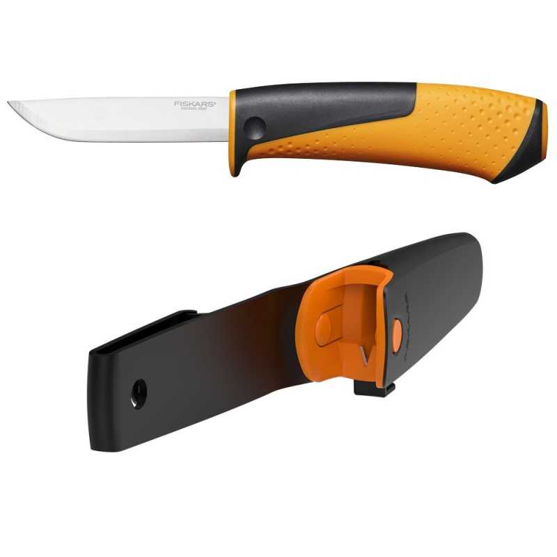 fiskars-siekiera-x21-noz-uniwersalny4